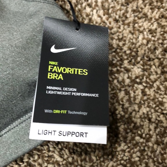 Nike Light Support Sports Bra - Picture 2 of 4